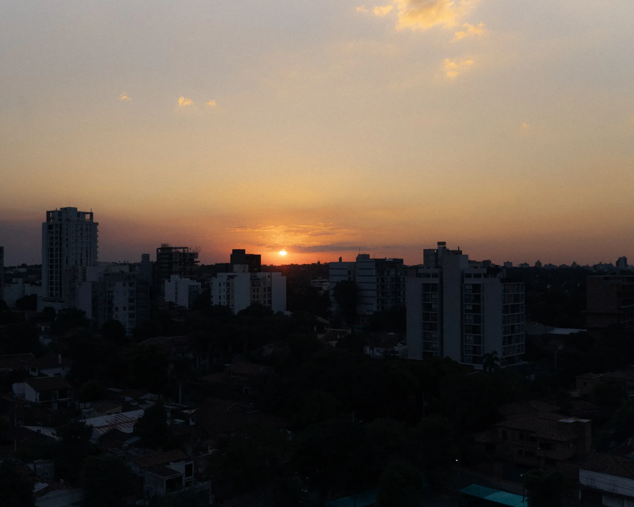 Atardecer sobre la ciudad de Asunción